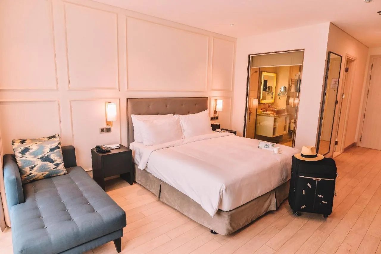 Danang Apartment With Sea View - Balcony Da Nang