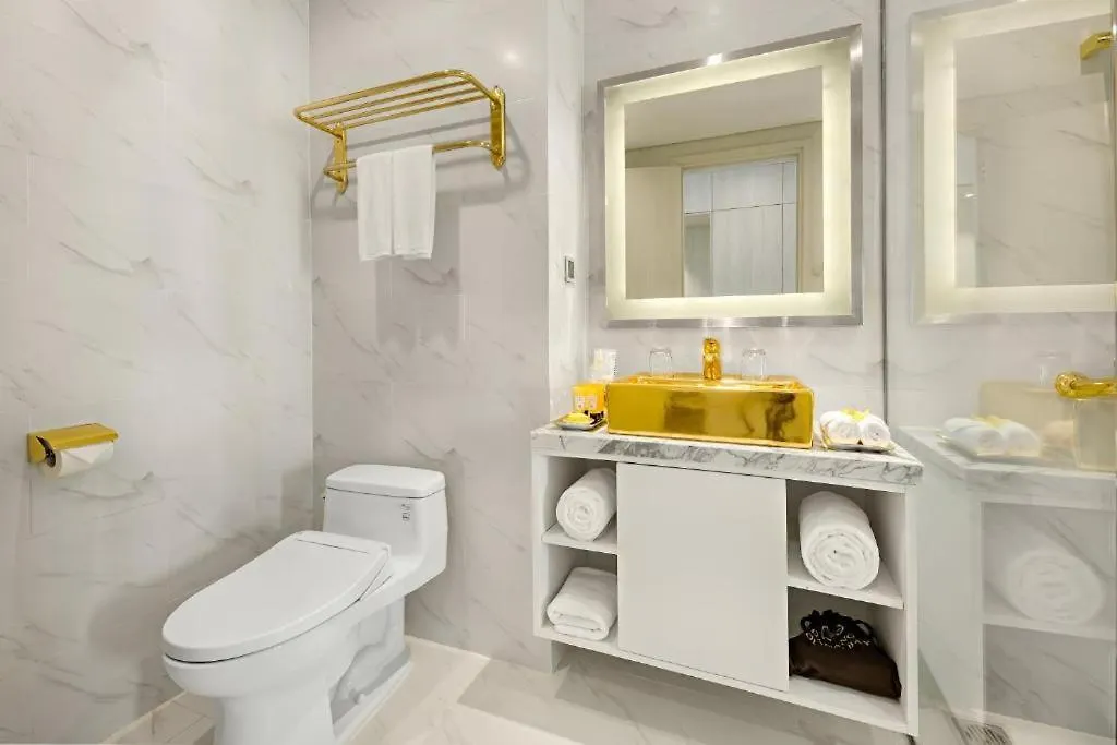 Danang Apartment With Sea View - Balcony Hotel